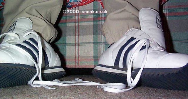 adidas_country33.jpg