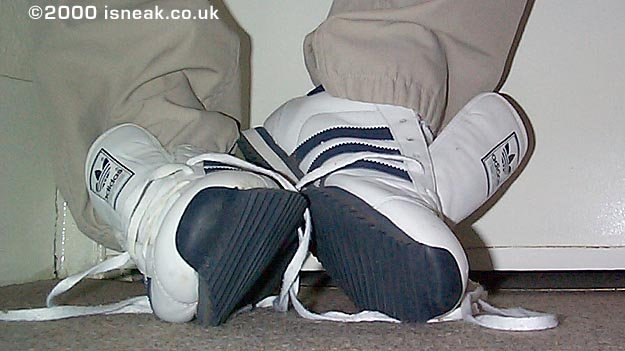 adidas_country35.jpg