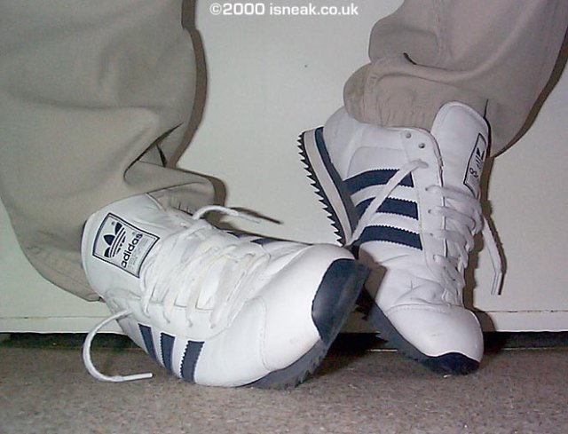 adidas_country43.jpg