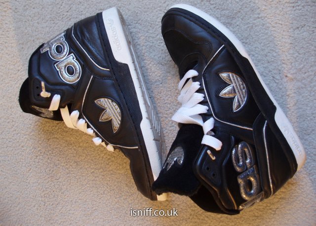 adias_ecstasy_black40.jpg