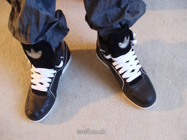 adias_ecstasy_black45.jpg