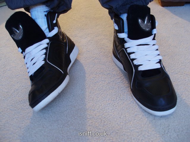 adias_ecstasy_black75.jpg