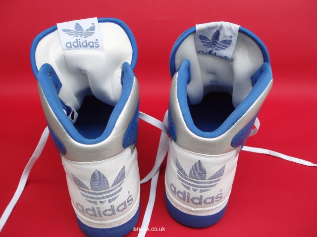 adidas_instinct27.jpg