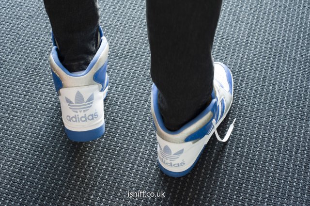 adidas_instinct_silver_04.jpg