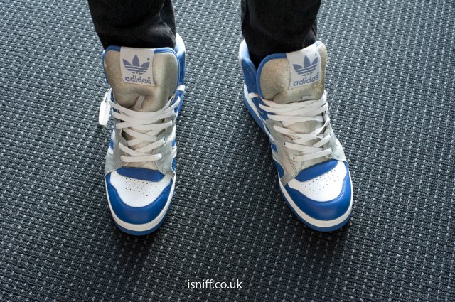 adidas_instinct_silver_05.jpg