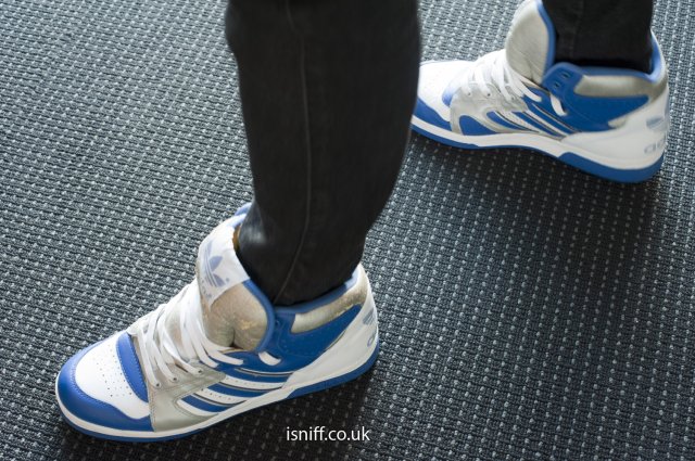 adidas_instinct_silver_09.jpg