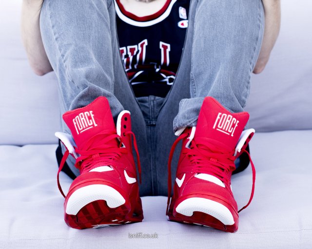 wearing_nike_command_force6592.jpg