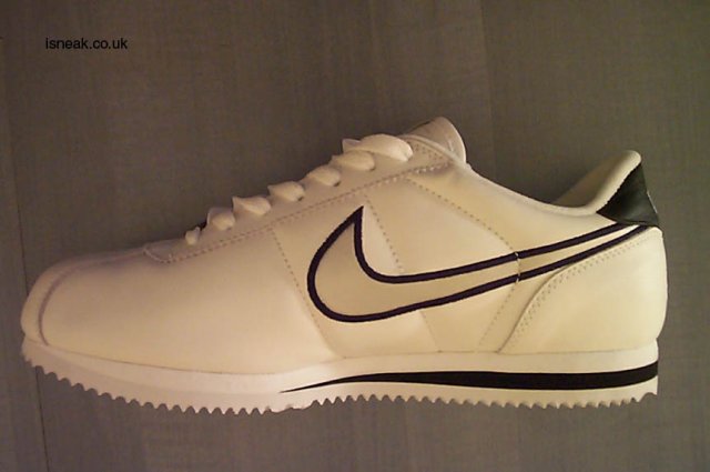 nike_cortez_sneakers_05.jpg