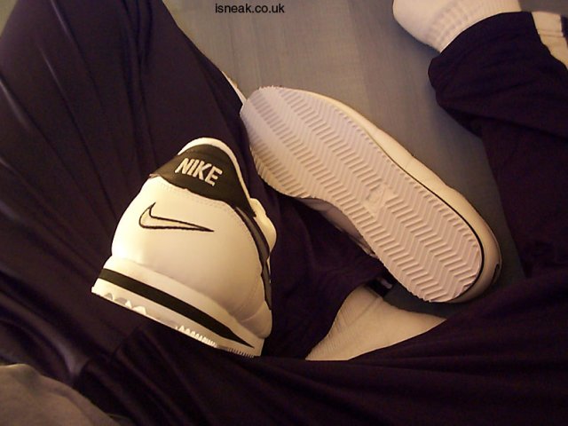 nike_cortez_sneakers_10.jpg