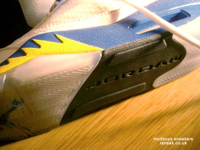 air_jordan_lakers10.jpg