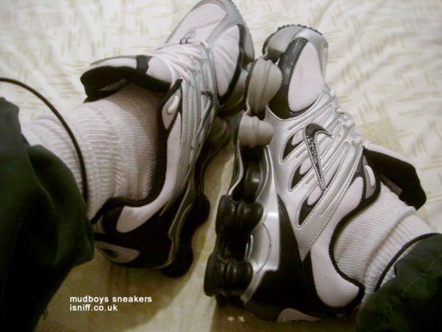 sishox09.jpg
