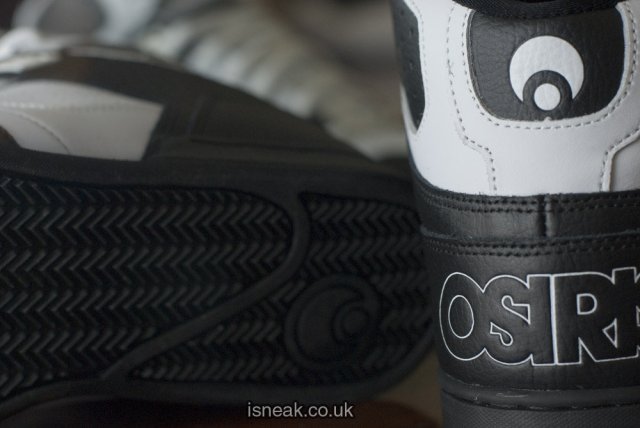 osiris_bornx_skate_hitop_32.jpg