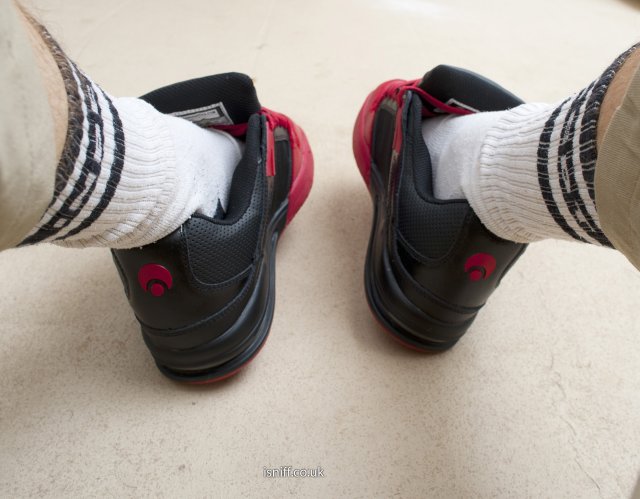 wearing_osiris_pixel_8074.jpg