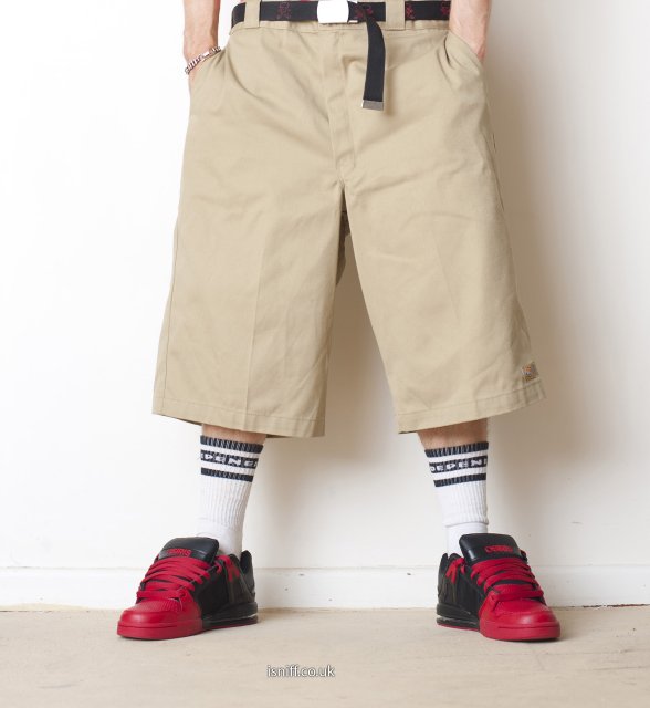 wearing_osiris_pixel_8135.jpg