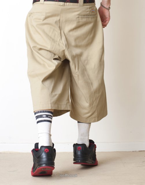 wearing_osiris_pixel_8180.jpg
