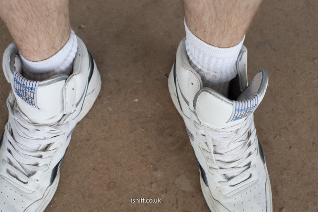 wearing_hitops_00.jpg