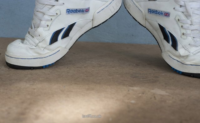 wearing_hitops_12.jpg