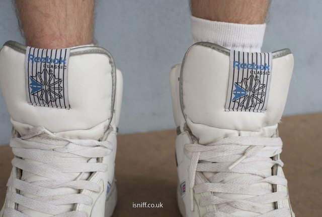 wearing_hitops_19.jpg