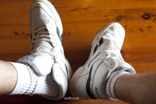 wearing_hitops_30.jpg