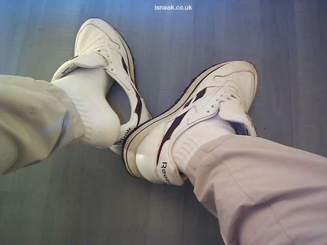 reebok_classic44.jpg