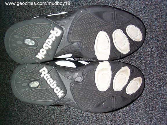 reebok_pump_vertical01.jpg