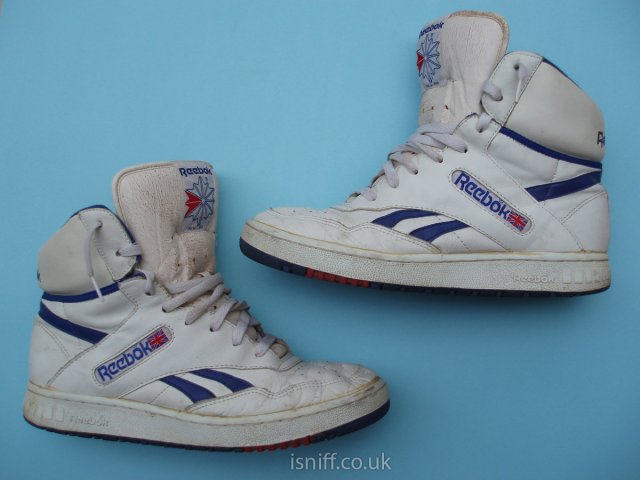 bb4600_white_02.jpg