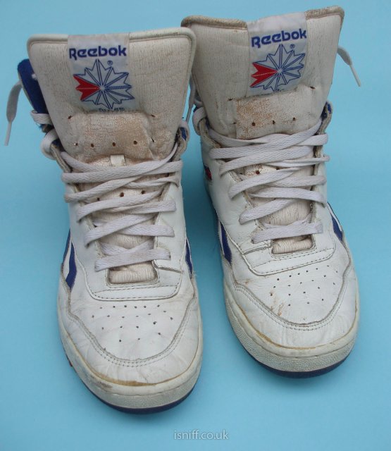 bb4600_white_04.jpg