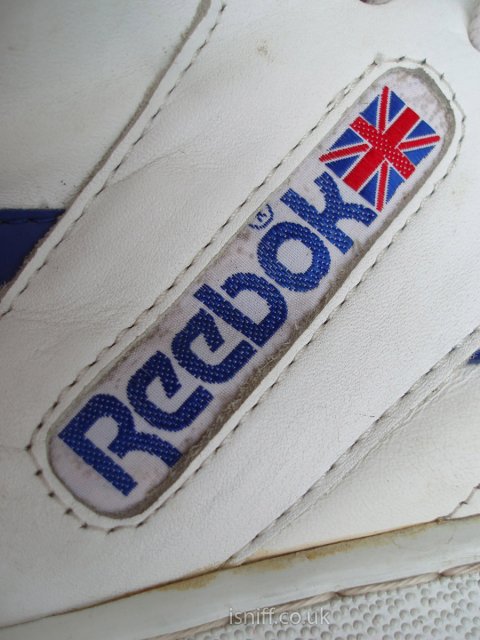 bb4600_white_22.jpg