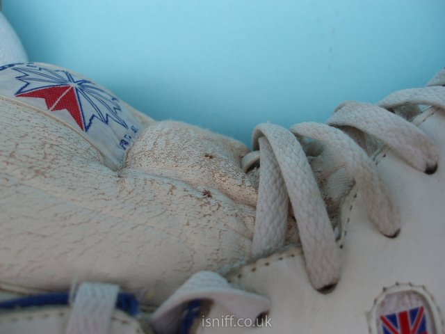 bb4600_white_23.jpg