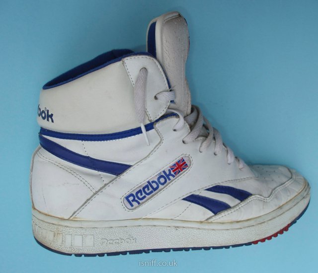 bb4600_white_26.jpg