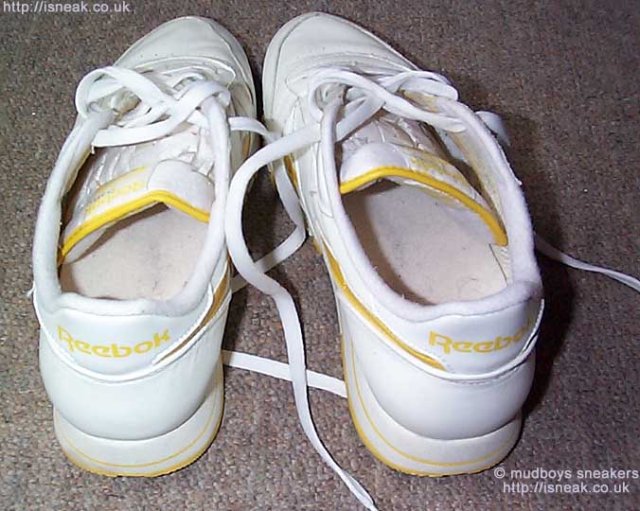reebok_classic_yellow97.jpg