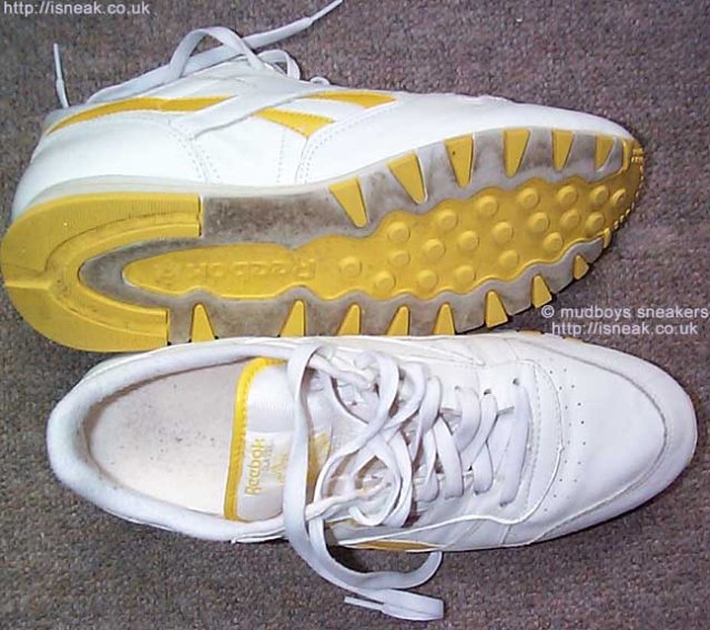 reebok_classic_yellow99.jpg