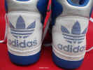 21adidasdecadehi.jpg (202542 bytes)