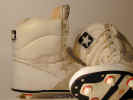 converse_af_high cleats_07.jpg (123332 bytes)