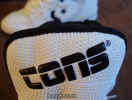 high_top_converse_06.jpg (269145 bytes)
