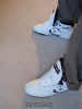 high_top_converse_17.jpg (267995 bytes)