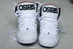 osiris_bronx_white_high_17.jpg (135874 bytes)